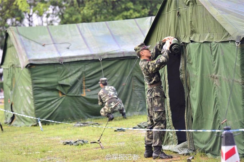 细水乡军用充气大型帐篷